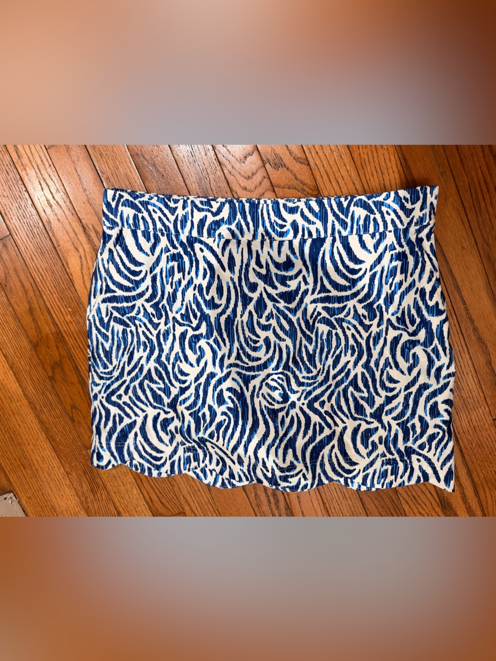Vineyard Vines Blue and White Swirl Print Mini Skirt